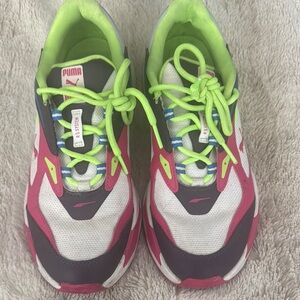 Puma White and Pink Sneakers